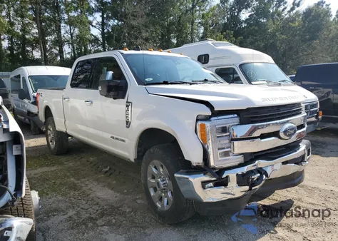2019 Ford F250 Super Duty z USA, uszkodzony, nr VIN 1FT7W2BT9KEE18188